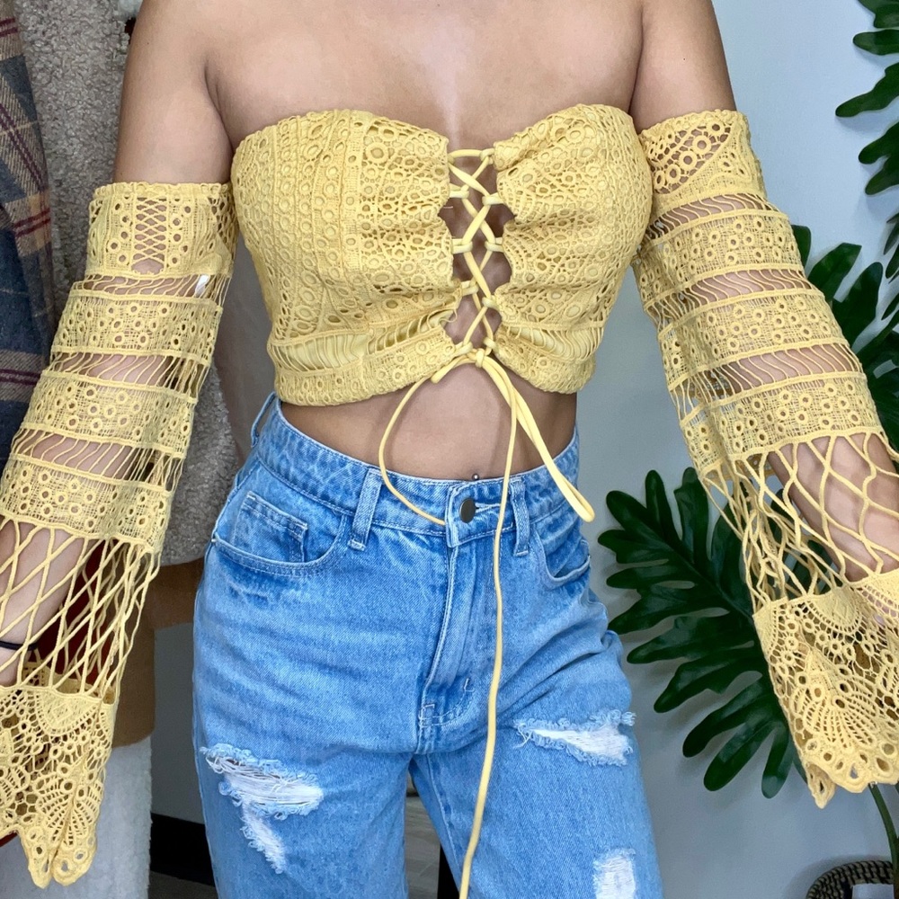 Small yellow lace long sleeve off shoulder top